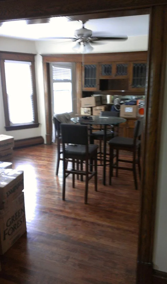 2 bed, 1250 sqft, $1,895 — Photo 2