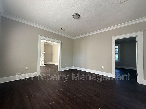 2nd image of 663 Lucy Ave