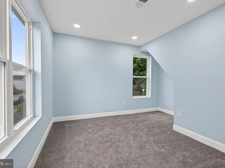 5306 Ethelbert Ave — Photo 21