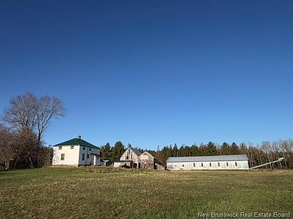 3rd image of 370 Cherryvale Rd