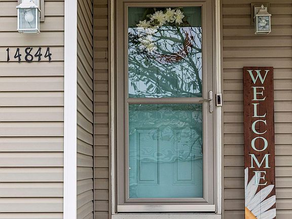 4th image of 14844 Peridot St NW