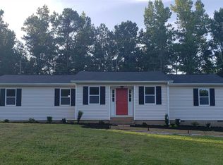 815 Bradbury Rd, Grantville, GA 30220