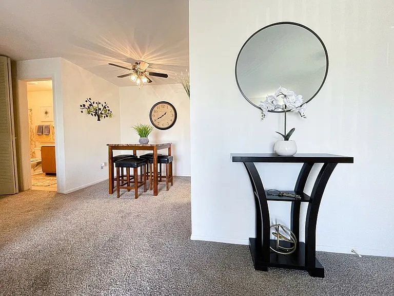 Country Meadows Apartments — Photo 57
