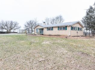 10110 Seaman Rd, Hebron, IL 60034
