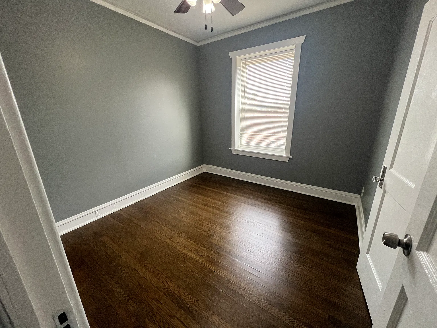 2 bed, 1000 sqft, $1,375 — Photo 4