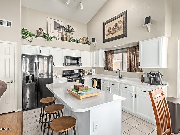 2nd image of 13336 W VIRGINIA Avenue