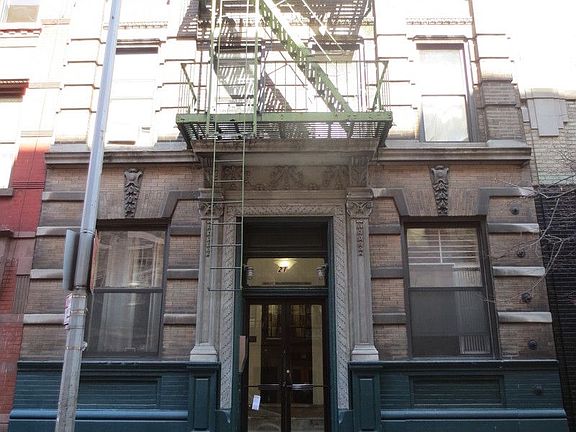4th image of 21 Leroy St APT 6