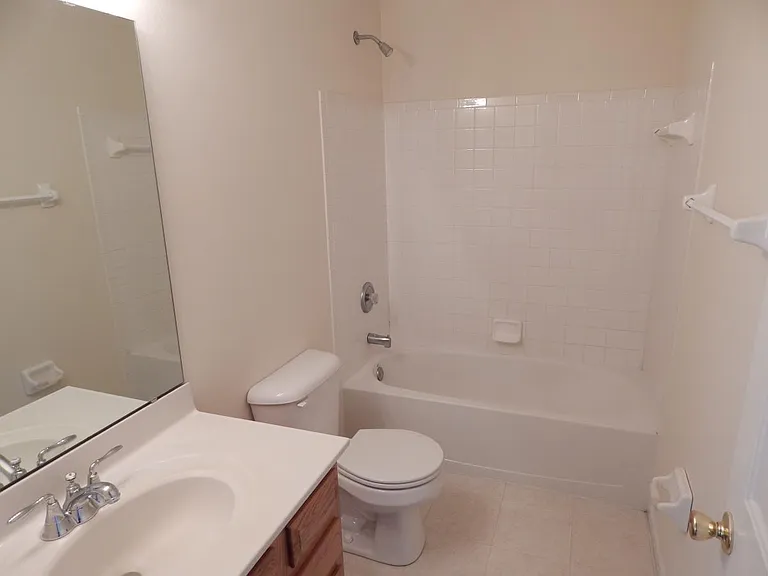 4380 Whitmore Ln — Photo 15