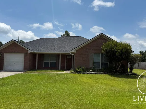 87 Oak Rd NE, Ludowici, GA 31316