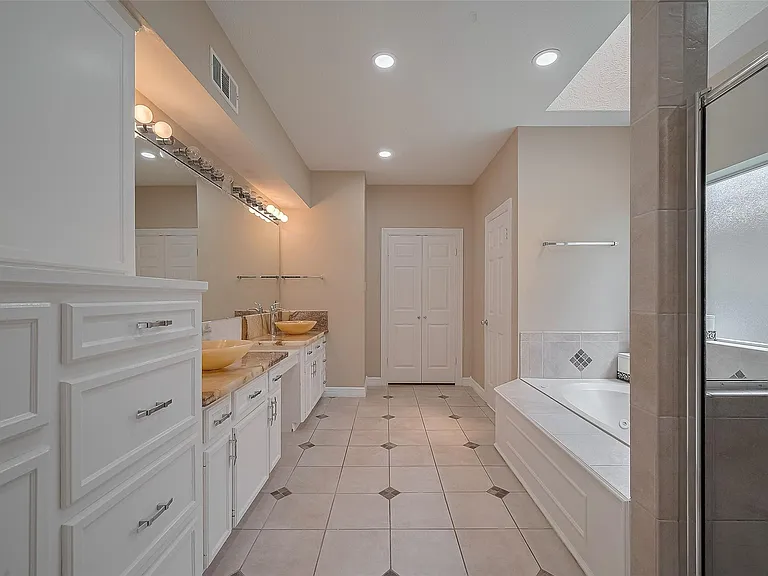 1123 Horseshoe Dr — Photo 38