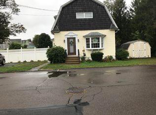 1026 Vine St, Avoca, PA 18641