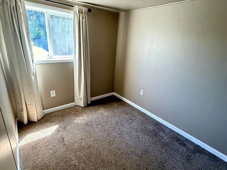 56 E Cedar St — Photo 14
