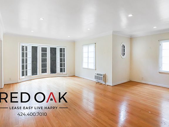 2nd image of 207 Poinsettia Ave #207.5