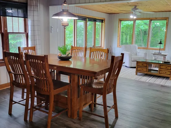 (undisclosed Address), Rochert, MN 56578