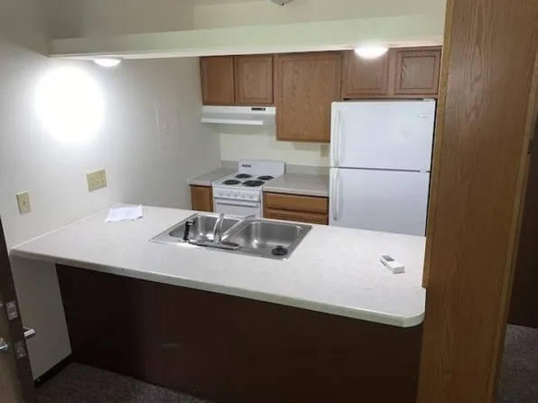 410 W Jackson St, Livingston, WI