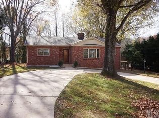 216 5th St NE, Conover, NC 28613