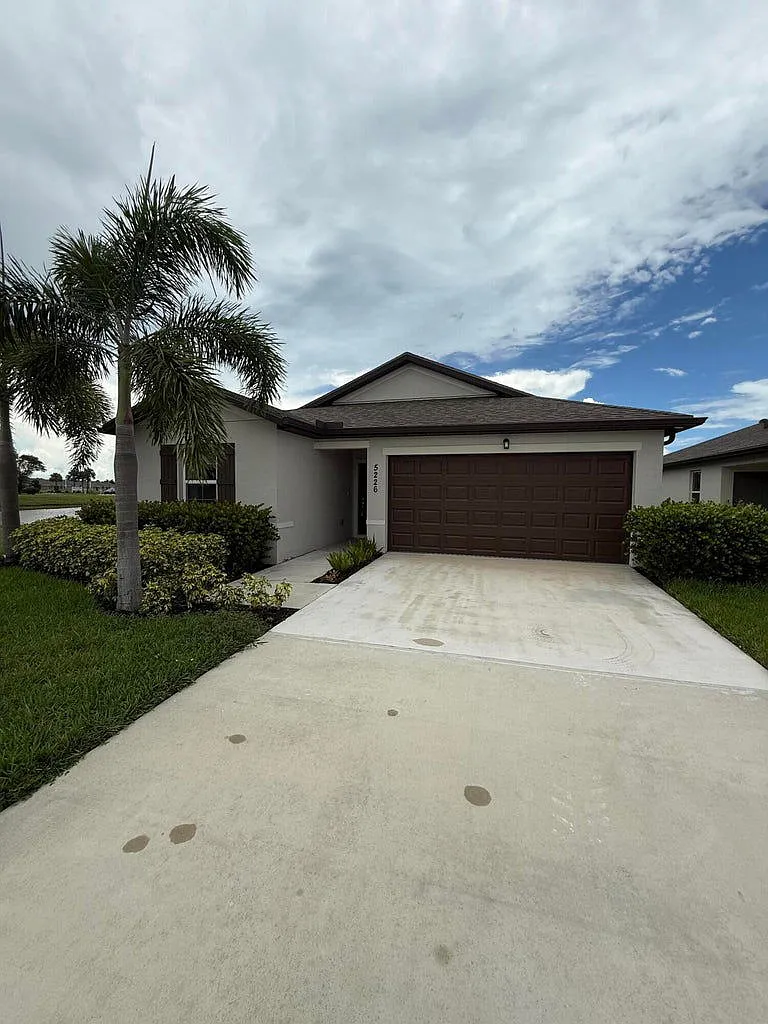 Building Photo - 5226 Armina Pl