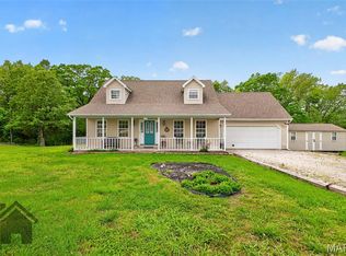 11 Flora Dr, Richland, MO 65556