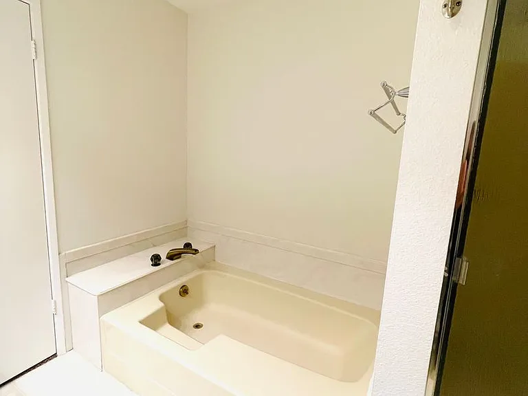 842 Casmalia Ln — Photo 39