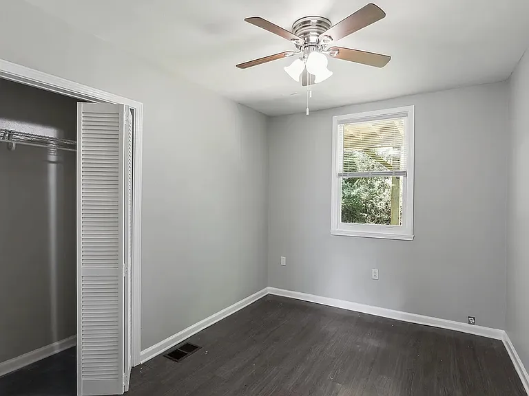 1268 Eastland Rd SE #A — Photo 9