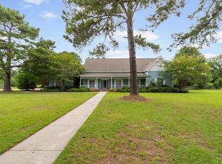 118 Sunrise Dr, Eufaula, AL 36027