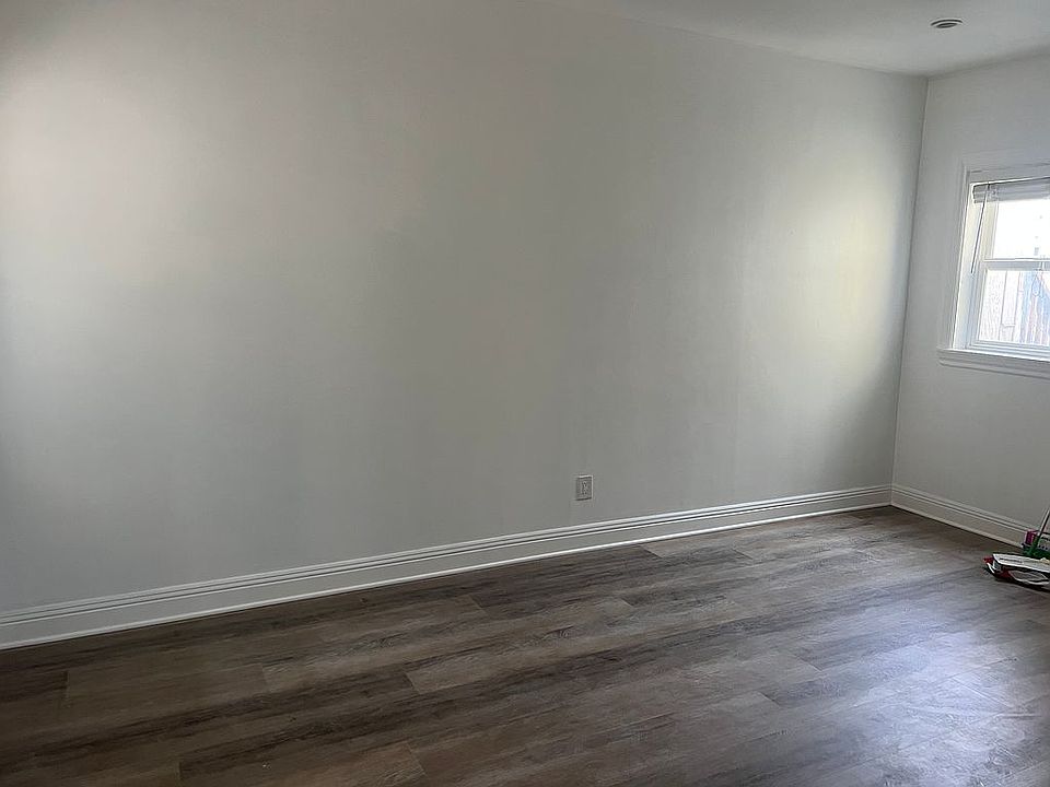1st image of 3080 24th St