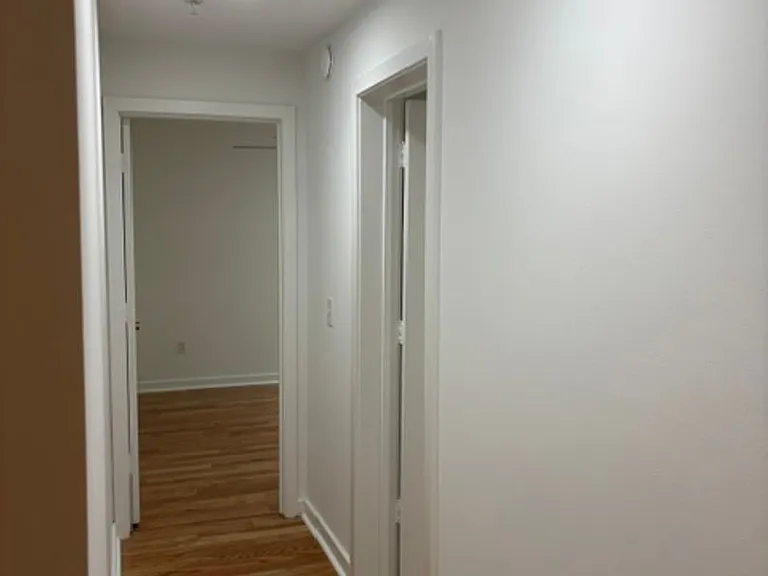 420 E Main St — Photo 5