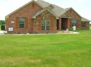 205 Cheyenne Trl N, Rhome, TX 76078