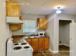 305 Chambers St APT A, Rossville, GA 30741