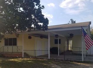 6364 Park Ave, Milton, FL 32570