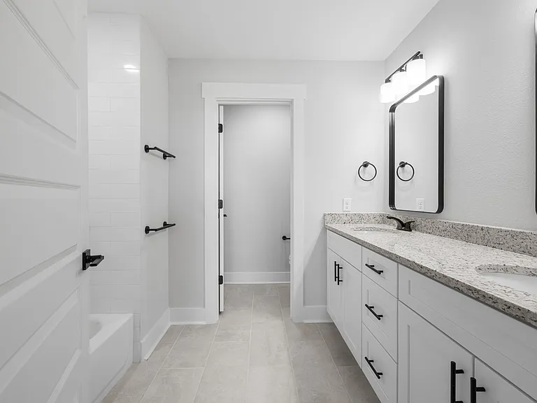 710 Dale Pl #3 — Photo 21