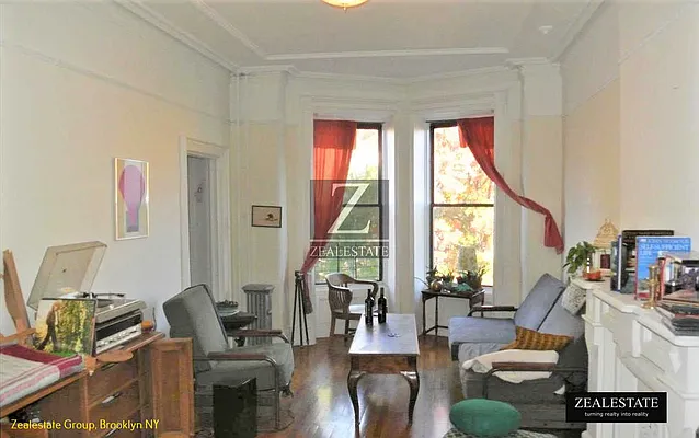 Rented by ZealEstate Group Inc | media 9