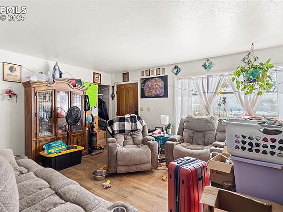 5th image of 2516 E San Miguel St