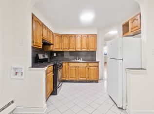 27 E 42nd St FLOOR 1, Brooklyn, NY 11203