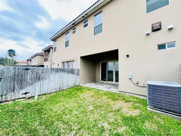 1312 E Pineridge Ave — Photo 9