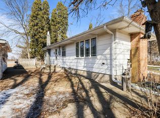 1516 Briarwood Ln NE, East Bethel, MN 55011