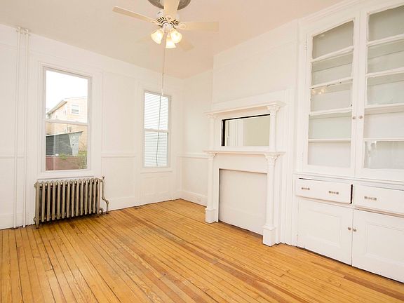Dining Room/Bedroom