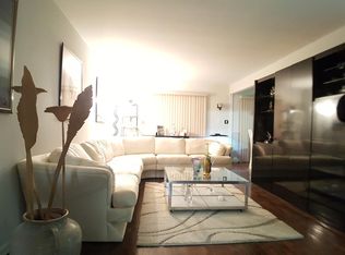 21510 15th Rd #1, Bayside, NY 11360