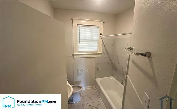 2092 E McLemore Ave — Photo 13