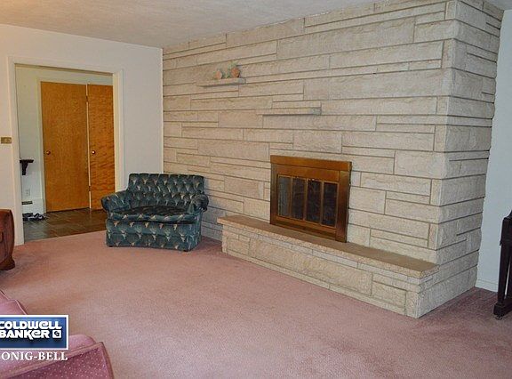 2nd image of 712 Buell Ave
