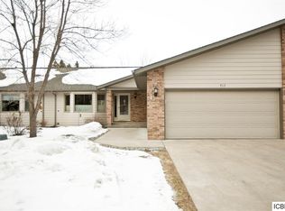 912 SW 3rd Ave, Grand Rapids, MN 55744