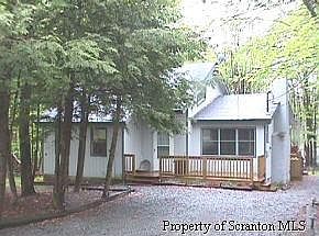 1st image of 1396 Woodview Ter
