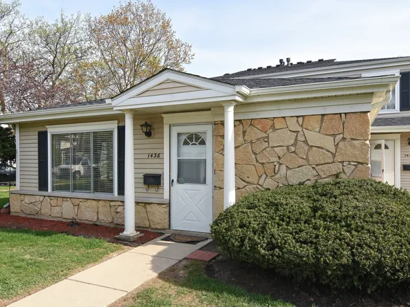 1436 Quaker Ln Unit 162-A, Prospect Heights, IL 60070
