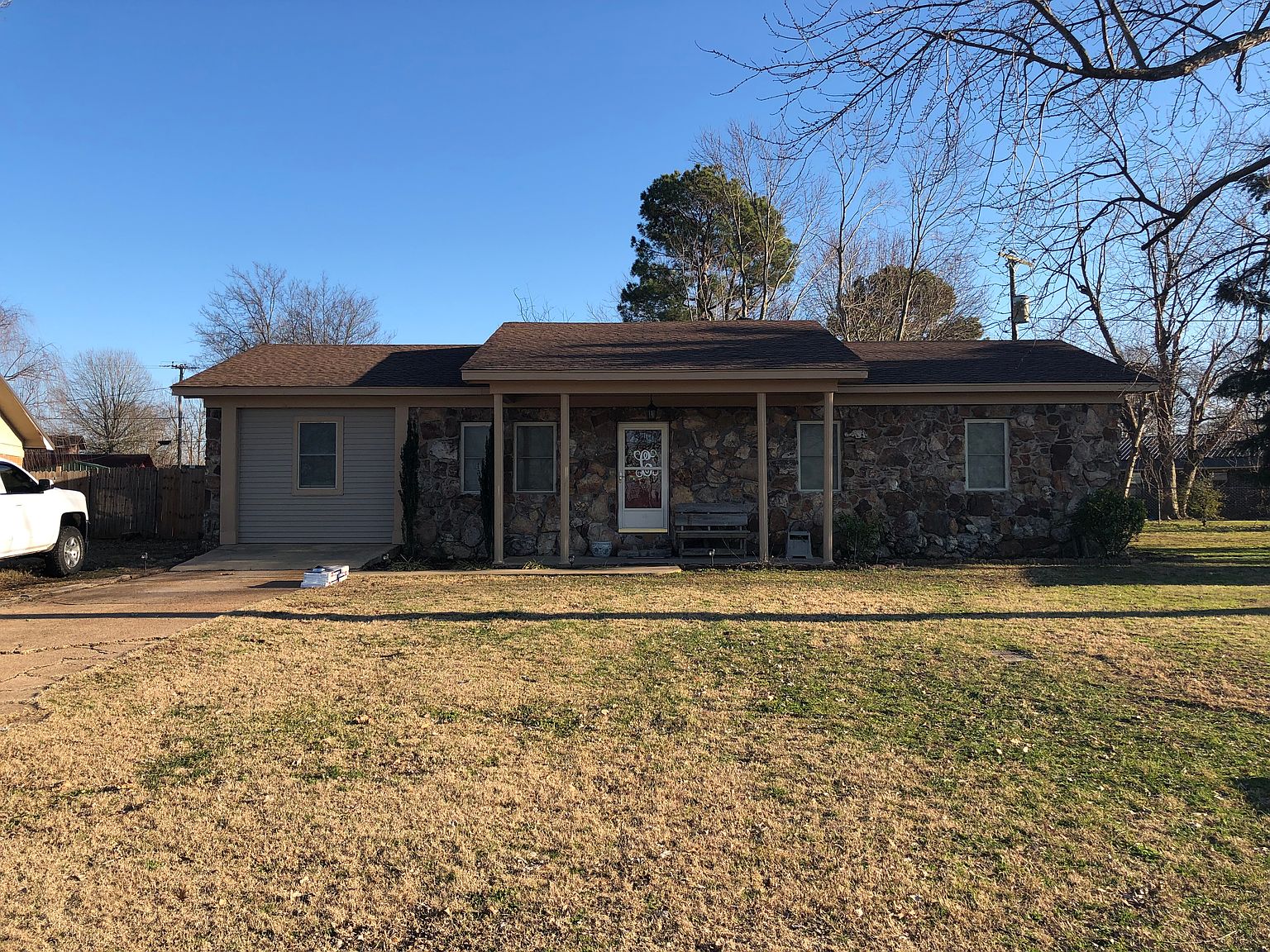 203 West Ave, Tuckerman, AR 72473 Zillow