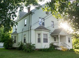 75 Pine St, Woburn, MA 01801
