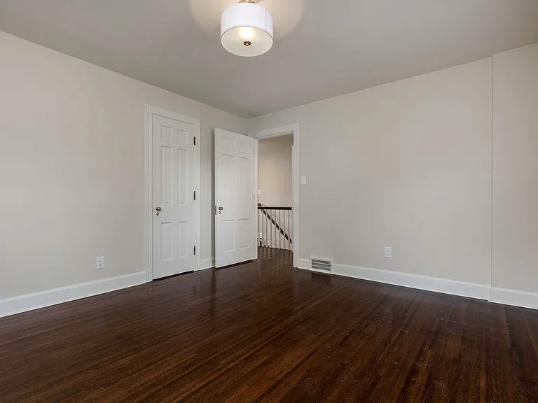 1819 Fleming Rd — Photo 13