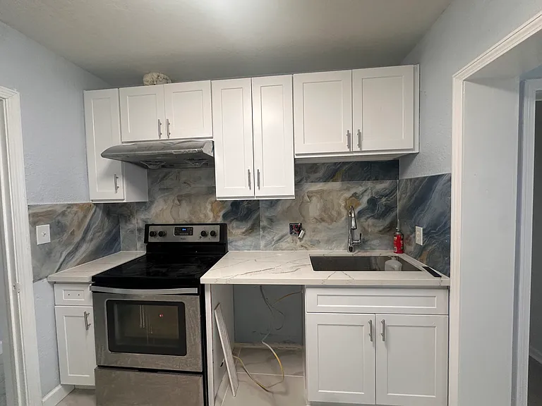 2950 Kline Rd — Photo 3