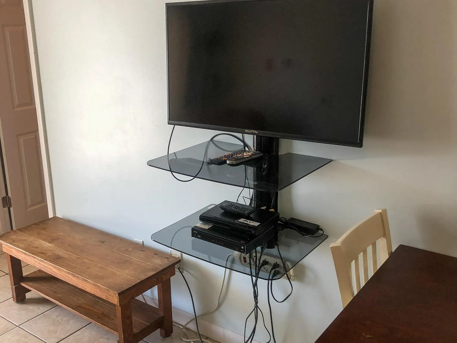2 bed, 504 sqft, $1,575 — Photo 4