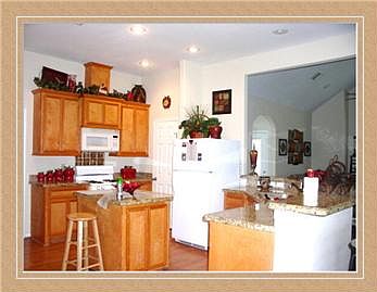 3rd image of 5131 Holly Ln