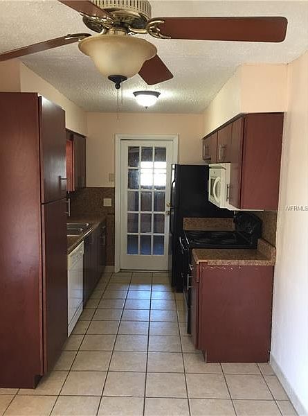 2nd image of 8511 Foxcroft Dr